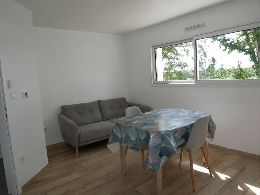 Appt T2 Confortable La Roche-sur-Yon Luaran gambar